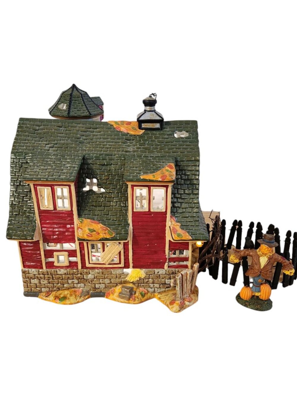 Dept. 56 "Haunted Barn" Halloween Lighted The Original Snow Village 55060